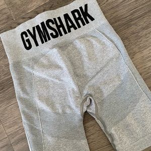 Gymshark Flex Cycling Shorts - Light Grey Marl / Black